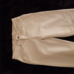 Womens Size 6 Levi Jeans